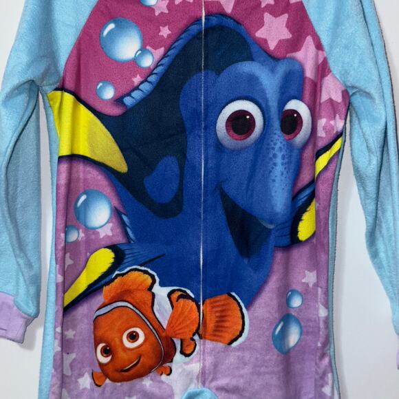 Disney Pixar Finding Dory One-Piece Pajama Size 8 - Picture 4 of 9